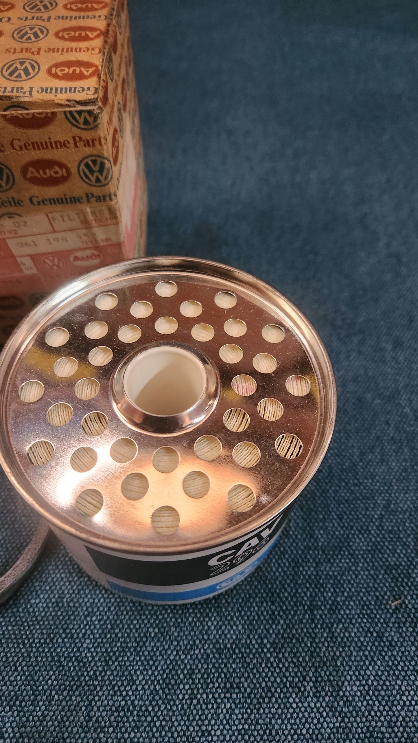 Öl Filter Golf1/Jetta1/T3/Audi80B2/LT1/Passat B1 061198552 Nos G7