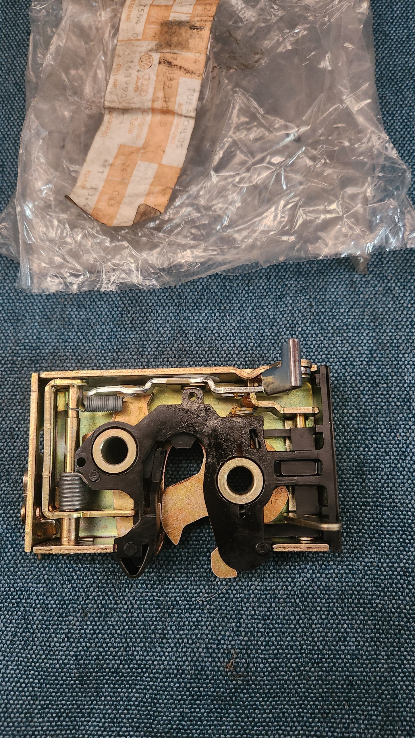 Türschloss Golf/Jetta/1/2/PassatB1/B2/Polo1/Scirocco1/2/Audi 50 327839015B Nos H1