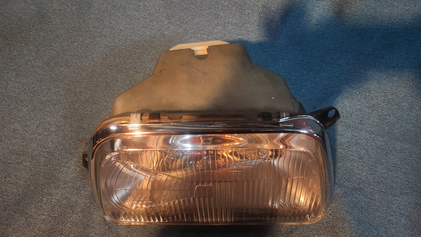 Audi 100 C1 headlight Hella 104155 Nos A2