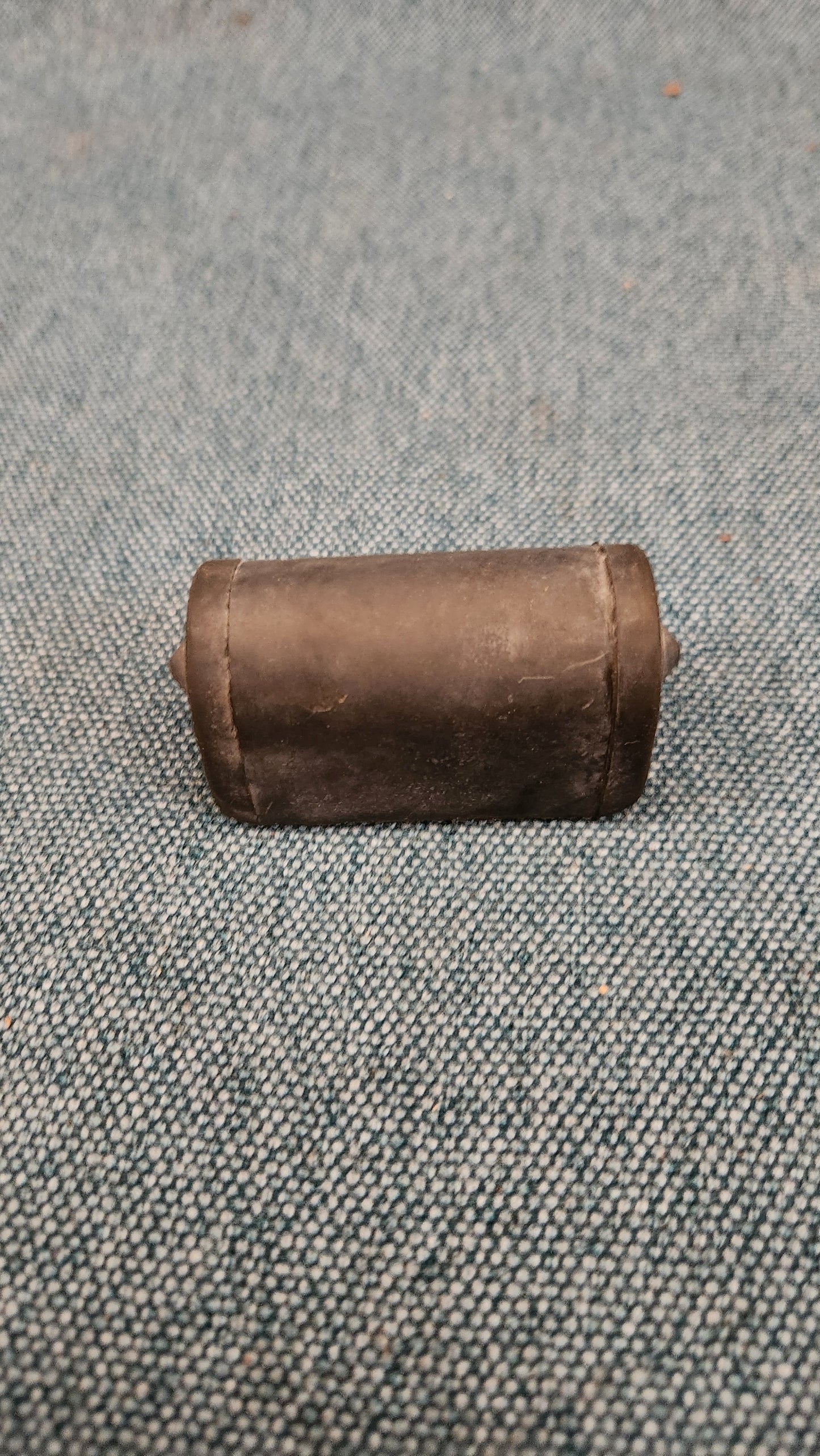Stopfen Bordwandpuffer T2/T3/T4 Bus 245829419 NOS