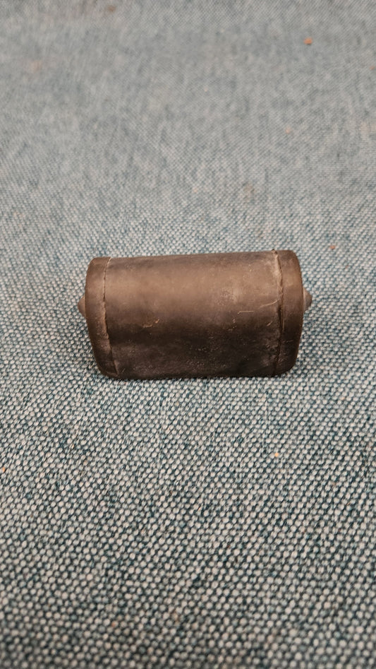 Plug Tailgate Buffer T2/T3/T4 Bus 245829419 NOS