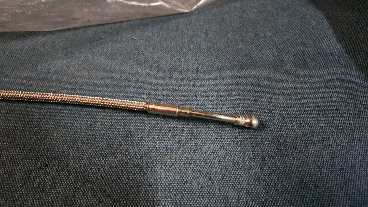 Golf 1 GTI DX JJ injection pipe flow divider 067133317B Nos B2