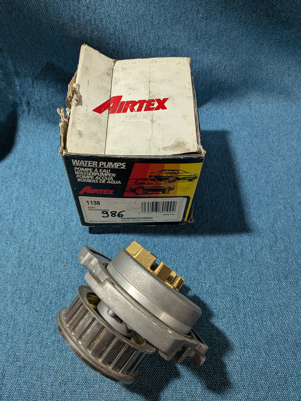 Airtex water pump Golf/Jetta/Scirocco/1/2/Santana/Derby/Passat/B1/B2/Polo 86C/Wartburg/Trabant/Audi/50/80 B2 052121004 NOS/New C9