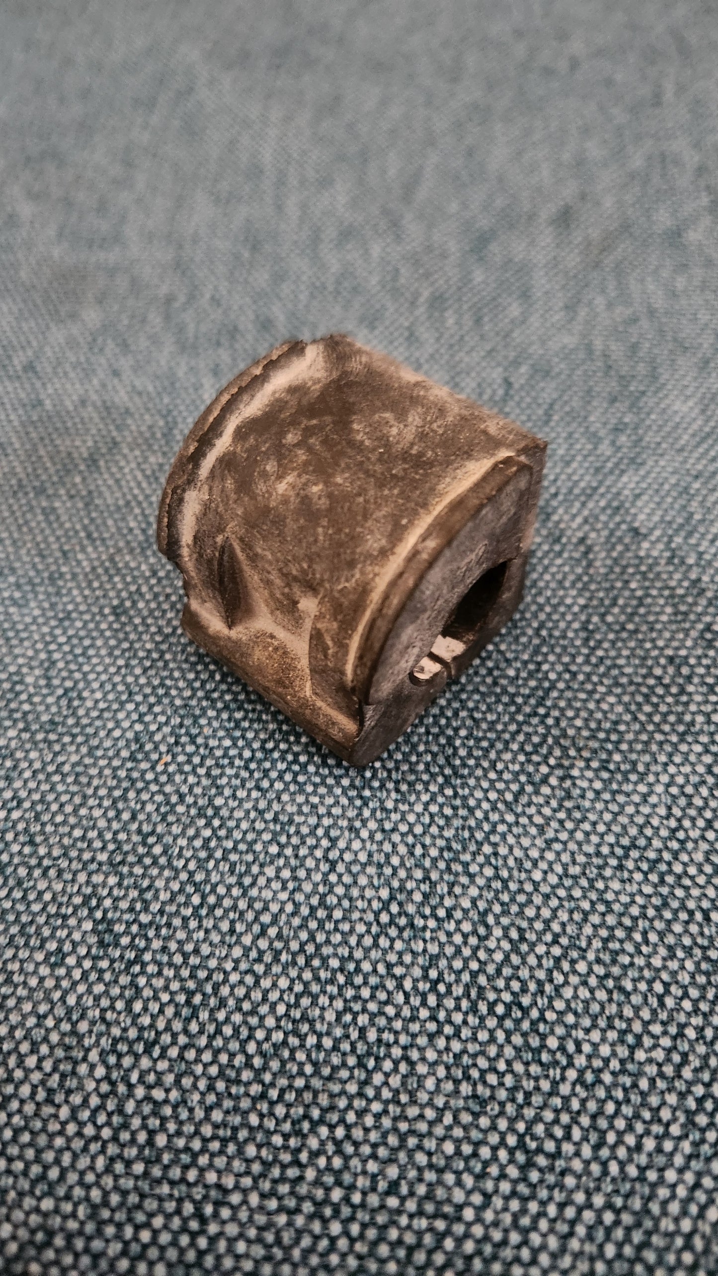 Stabilizer Bushings 19mm Front Golf/Jetta/2 191411314 NOS A10
