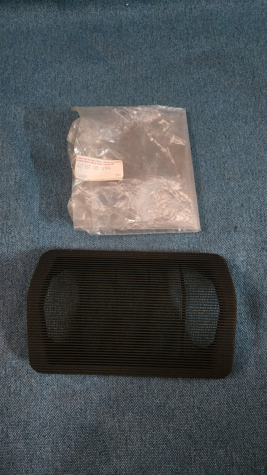 Loudspeaker Cover Dashboard Porsche 924/944 477857183 Nos M3