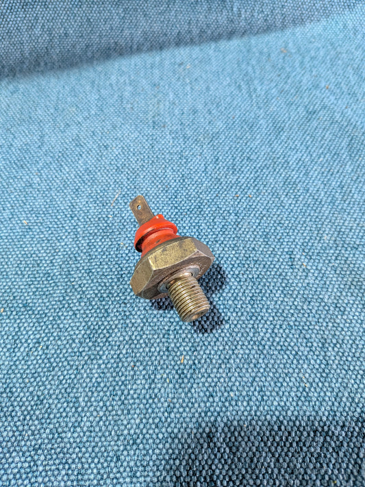 Oil Pressure Switch Audi/80 B4/100/A6/C4/A8 4D2/Cabriolet/Coupe 078919081A Used B5
