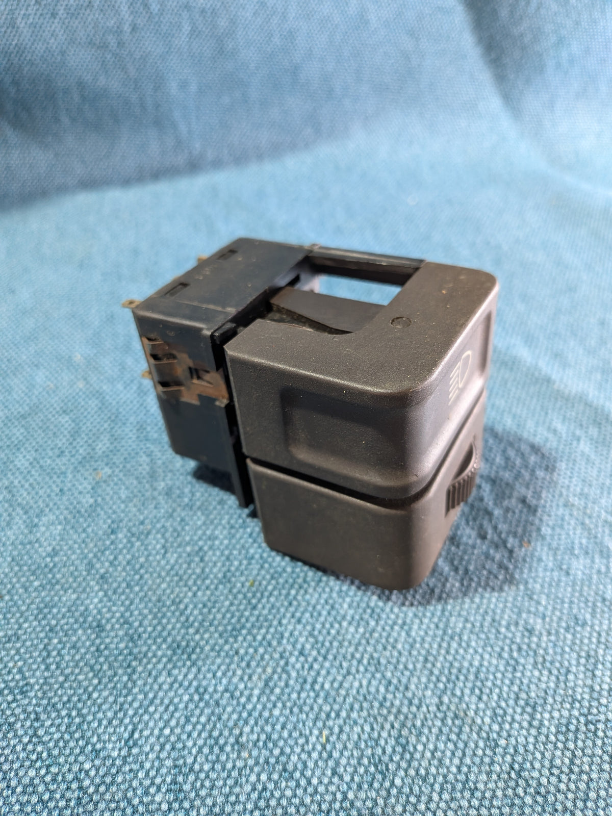 Light switch VFL Audi 80 B2 Coupe Type 81/85 811941531 Used B5