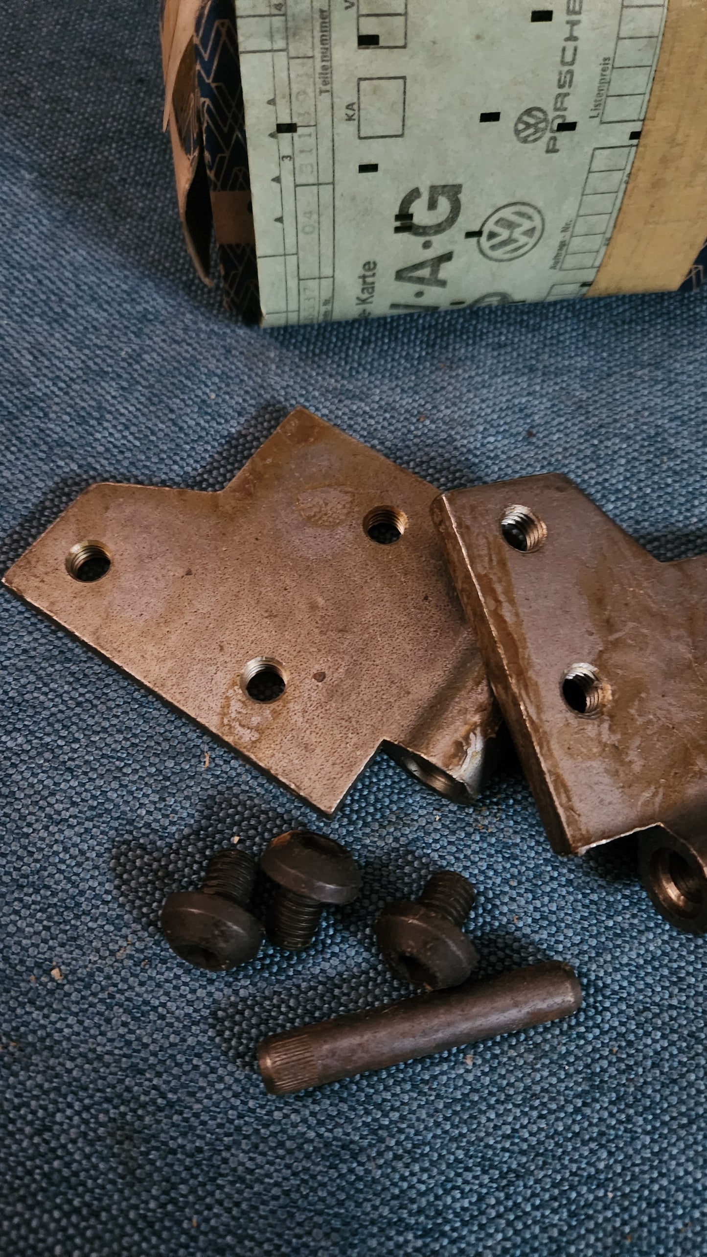 Typ 3 Türschanier Tür 311898075C Nos D9
