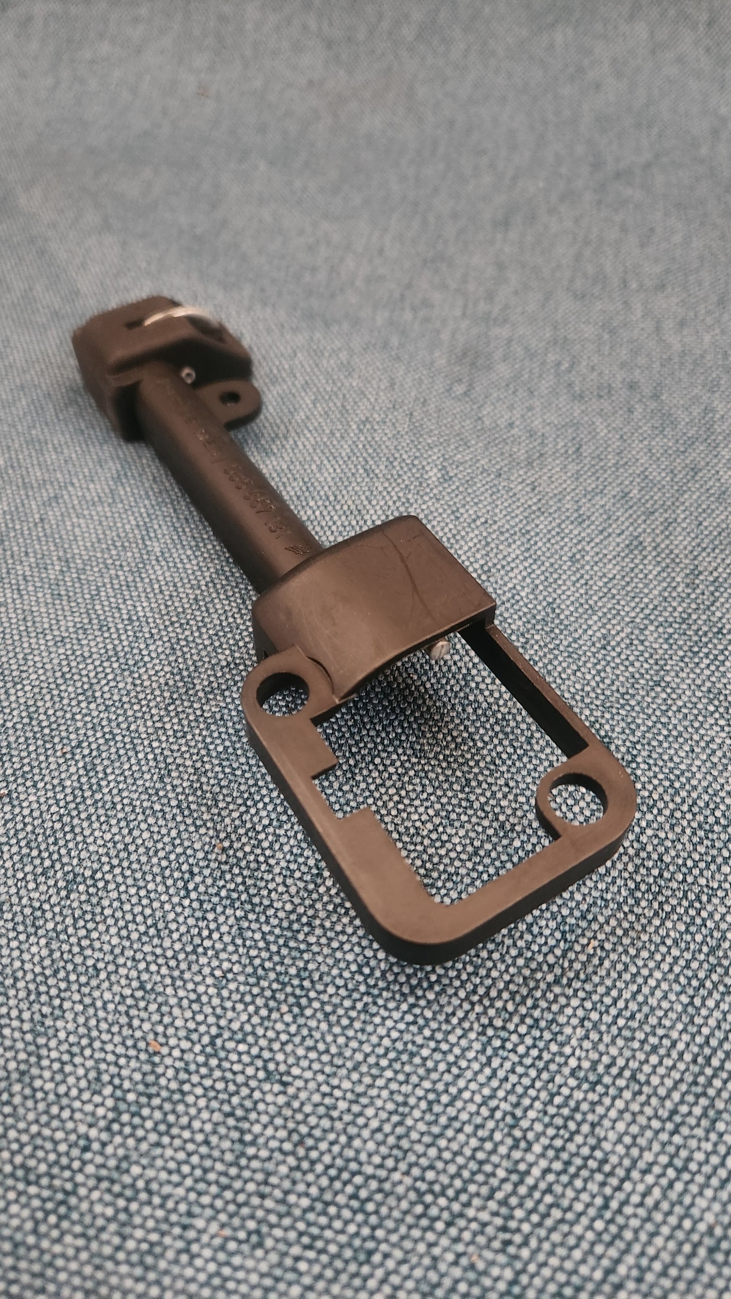 Glove Box Lid Latch Corrado 535857131 NOS I6