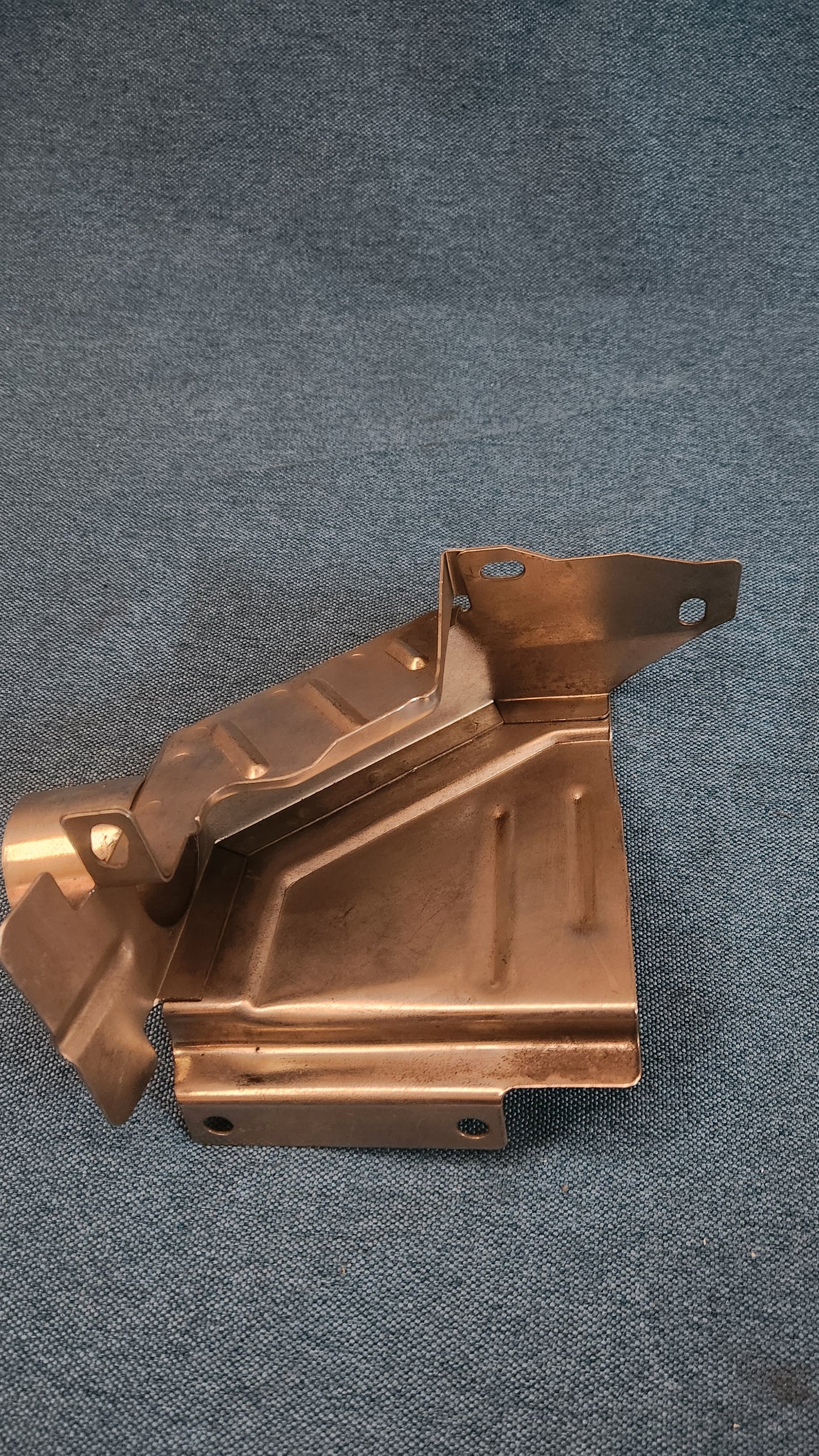 Hitzeschutzblech Abgaskrümmer Golf/Jetta/2/Golf 3/Vento/Passat 35I B3 051253041 NOS G4