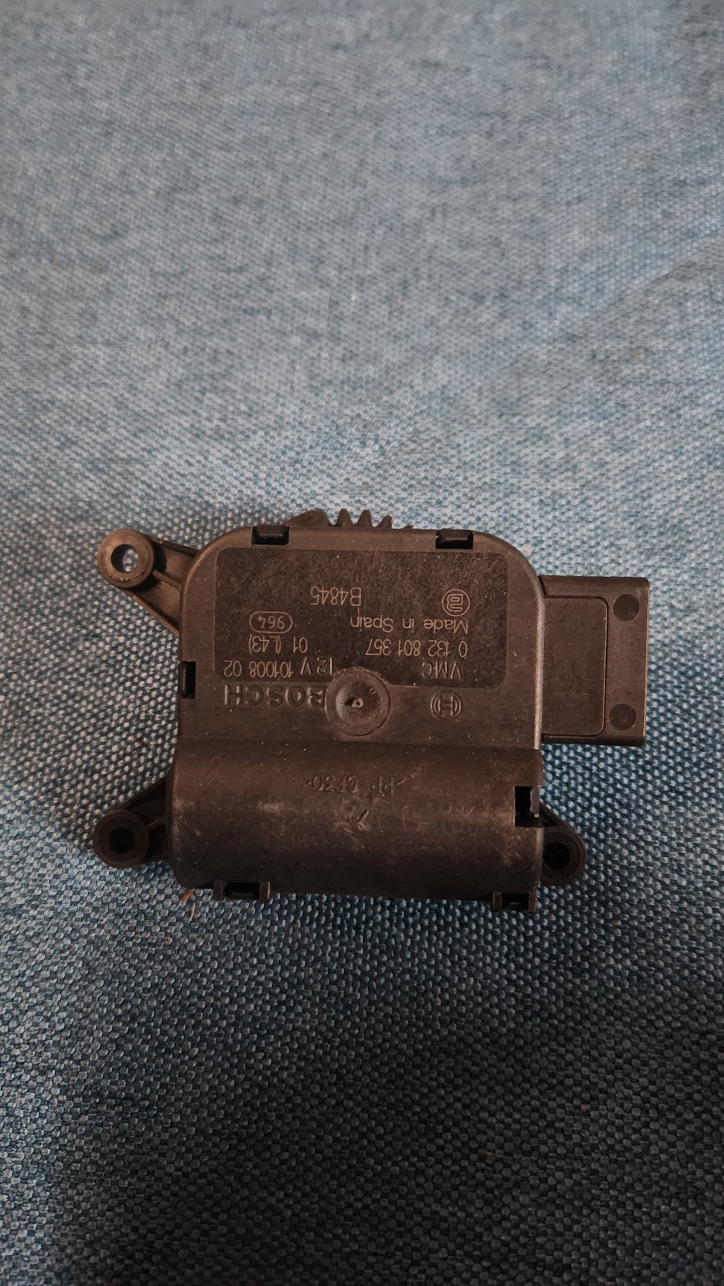 Stellmotor Heizung Polo 9N3/Seat Ibiza/Toledo 0132801357 NOS N5