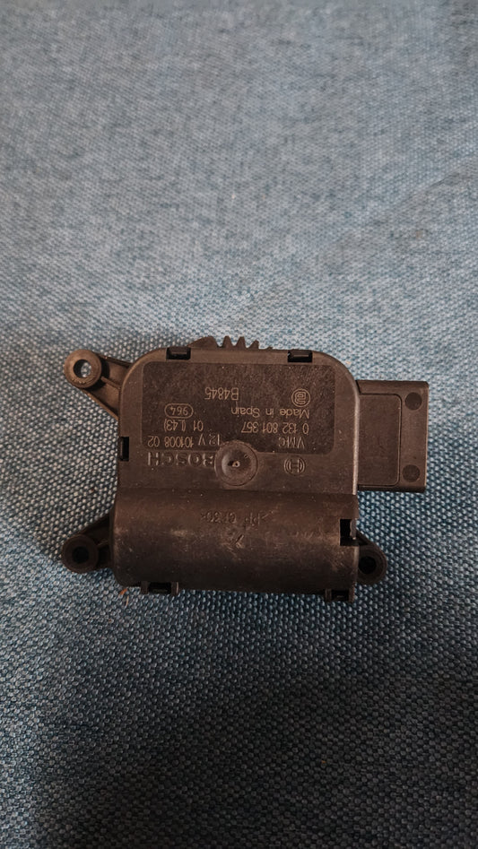 Heating Actuator Polo 9N3/Seat Ibiza/Toledo 0132801357 NOS N5