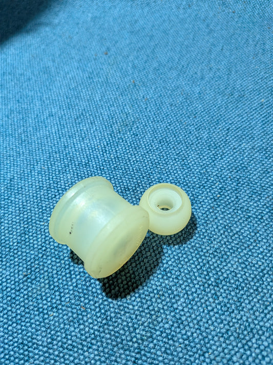 Bushing and Ball for Gear Linkage T4 Bus 701711166 NOS A7