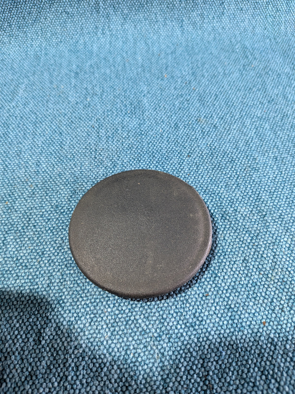 Stopfen Gummi Deckel für Frontblech Golf/Jetta/2/T4 Bus N90220501 Gebraucht E12