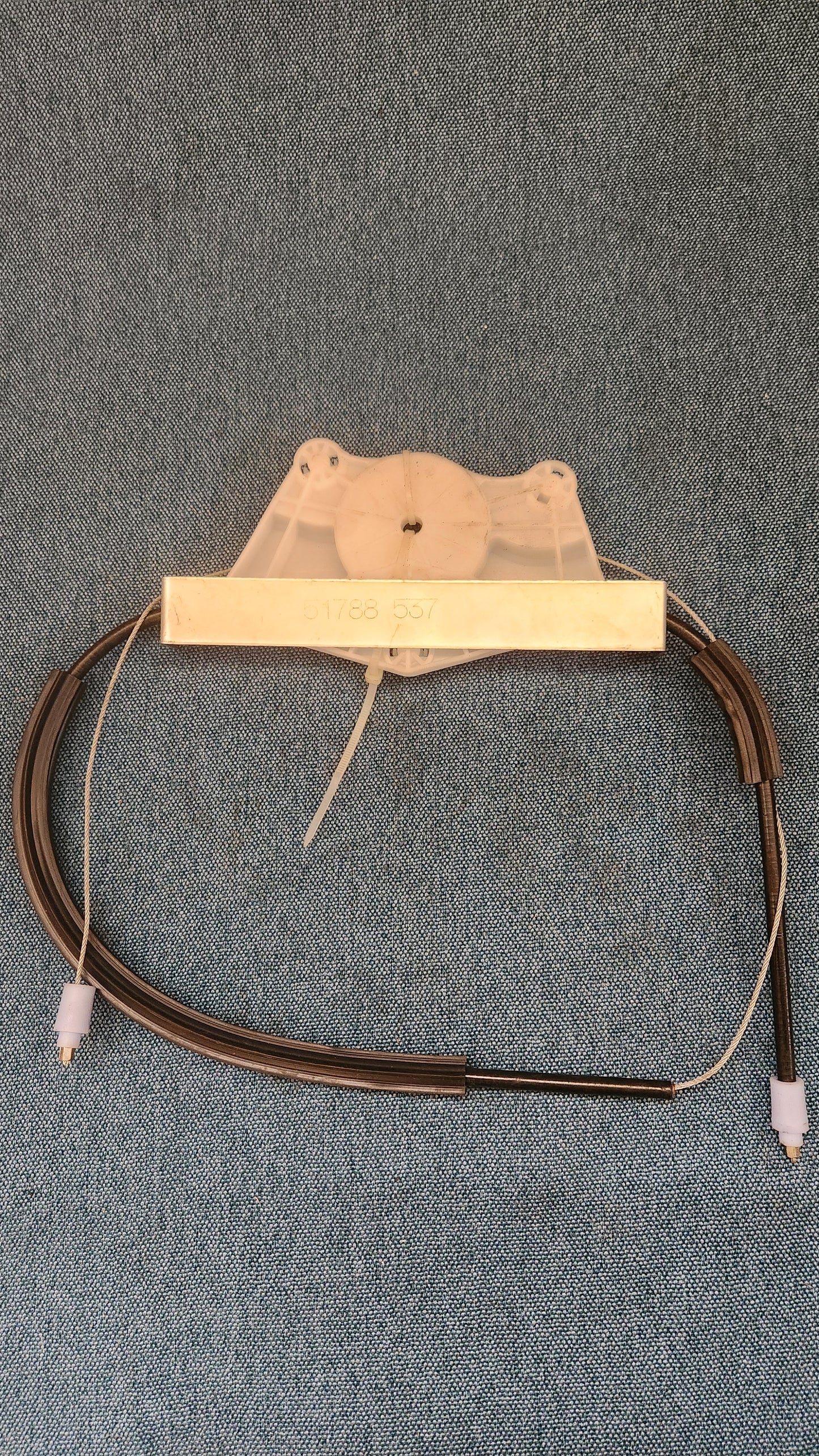 Window Regulator Repair Kit Golf 4/Bora 1JM898462 Nos/New G8