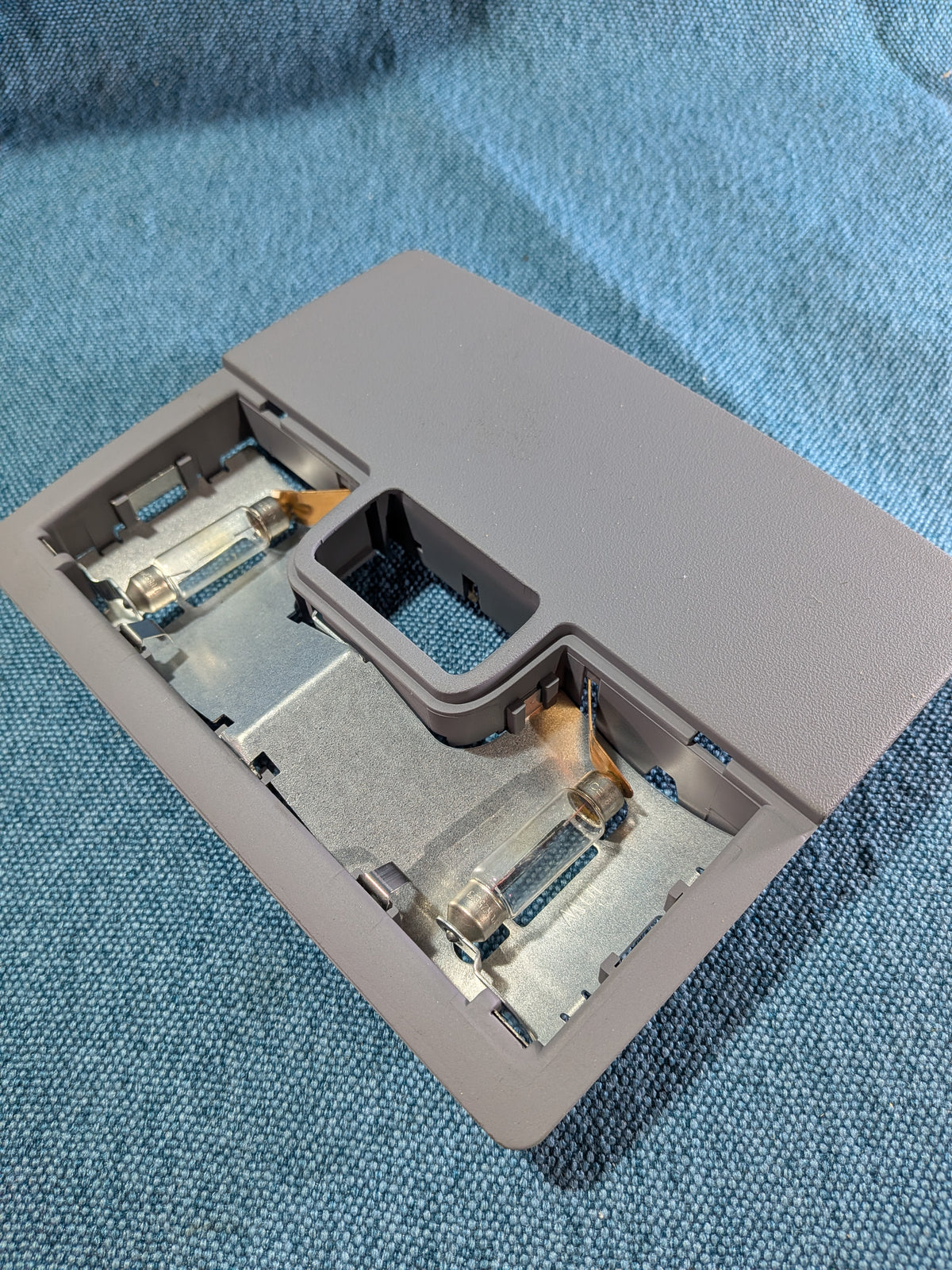 Innenraumbeleuchtung Audi A6/C5 4B0947159 NOS B4