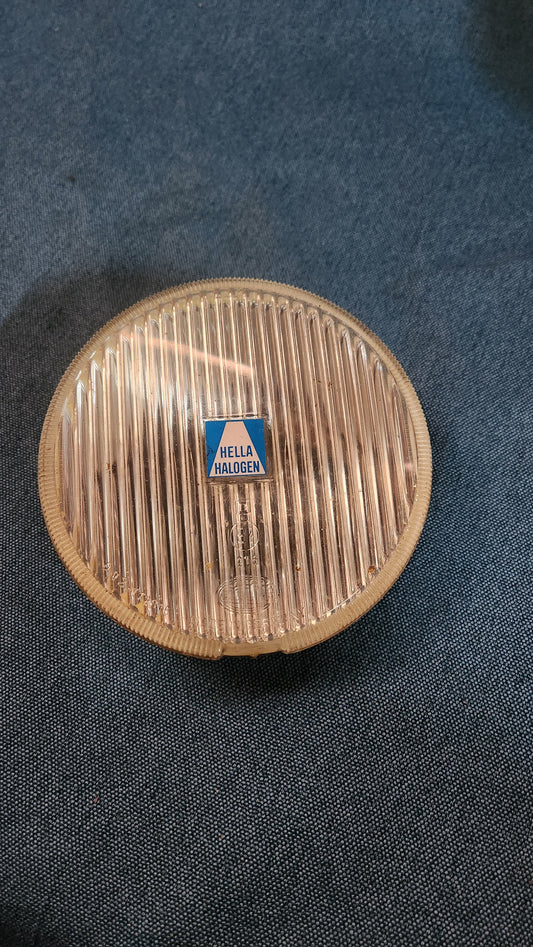 Hella Zusatzscheinwerfer Nebelscheinwerfer 002112816 Gebraucht D3