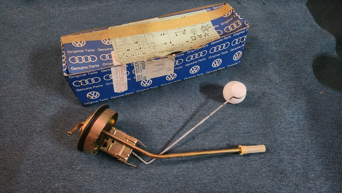 Passat 32 B1 Audi 80 B1 fuel sender 321919051 Nos E1