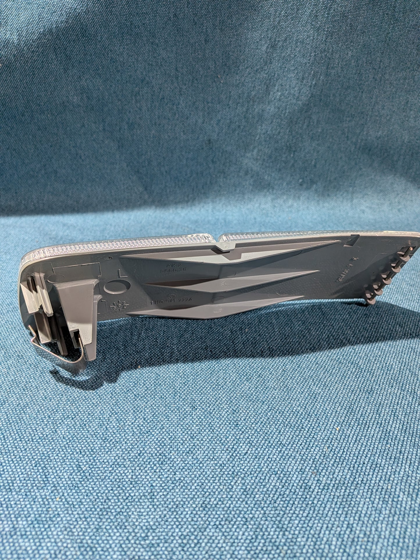 Golf 3/Vento Fog Light Bezel Light 1H0941777 Nos A9