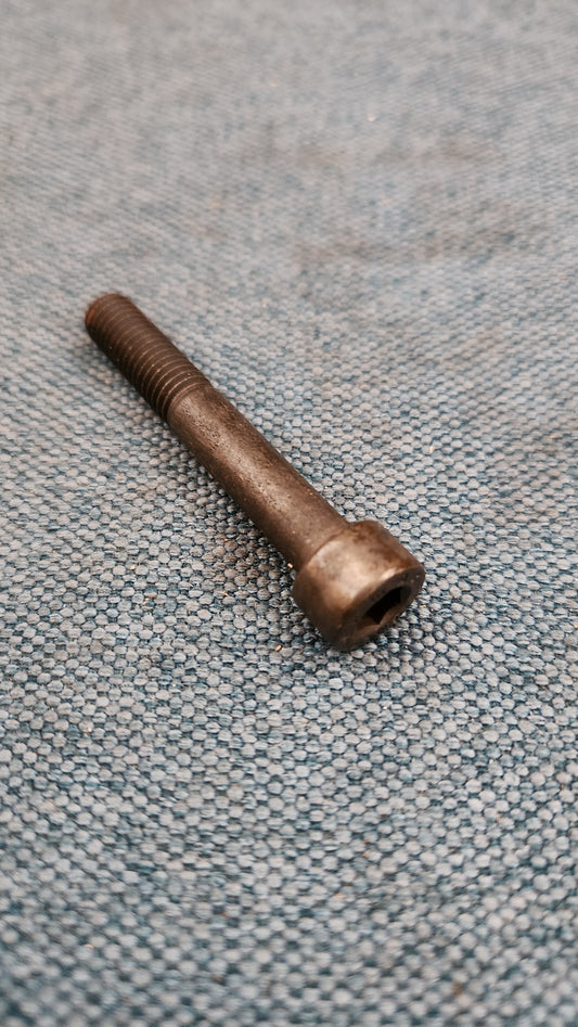 Allen screw M8x60 90006714301 Nos J6