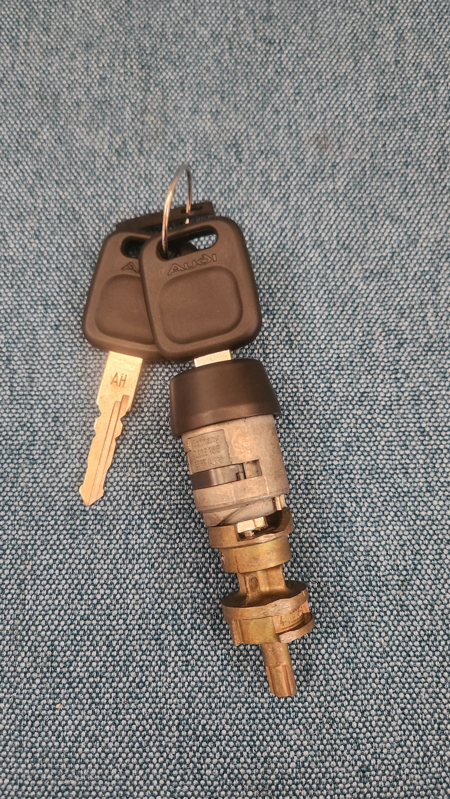 Schließzylinder Zündschloss Audi 100/A6/C4 4A0905855 Nos M9