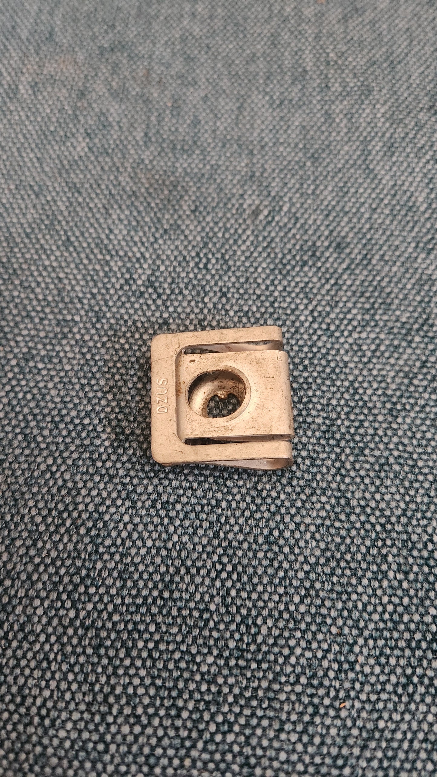 Clip Sheet Nut Underbody Protection Opel GM24427164 NOS A10