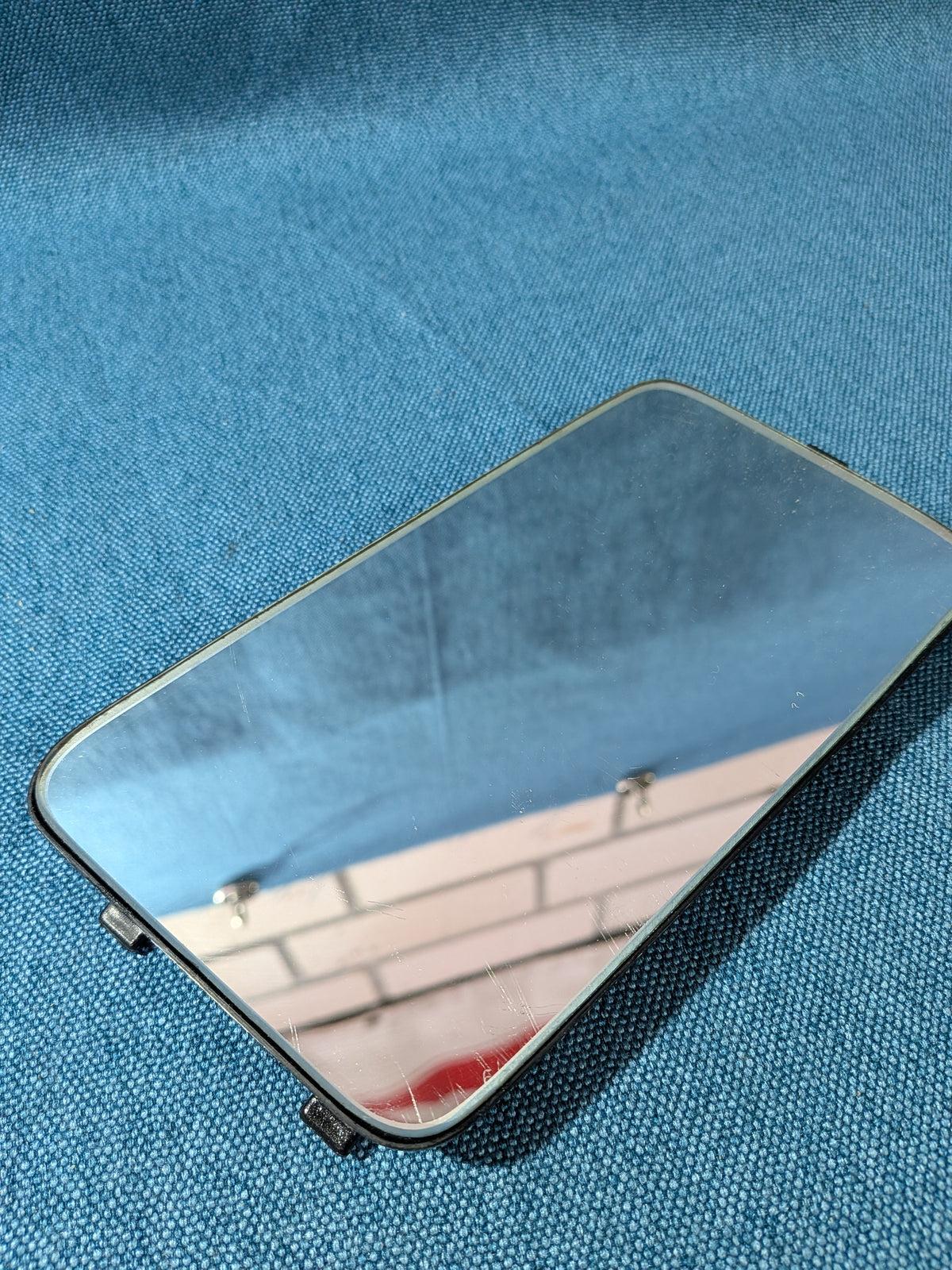 Spiegelglas für Außenspiegel links Audi/80/90/B2 811857502 Gebraucht B24