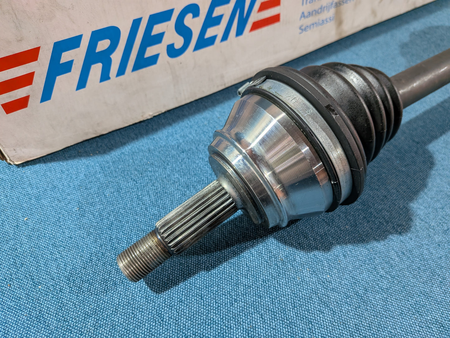 Antriebswelle Vorderachse Friesen Golf/3/4/Vento/Passat/B3/B4 1HM407273 NOS/Neu A19