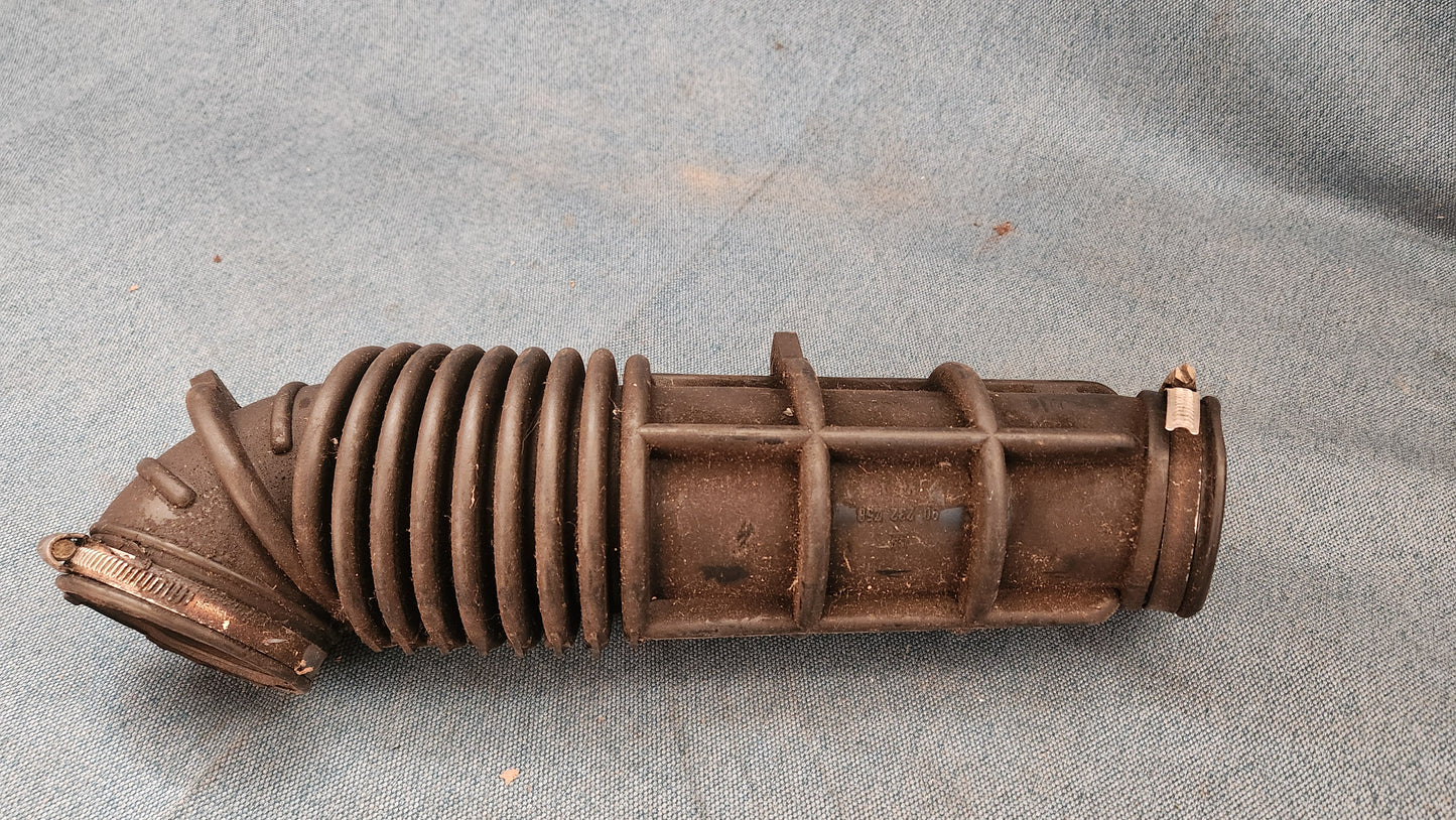 Opel Omega A intake hose air filter box 90232758 Used B3