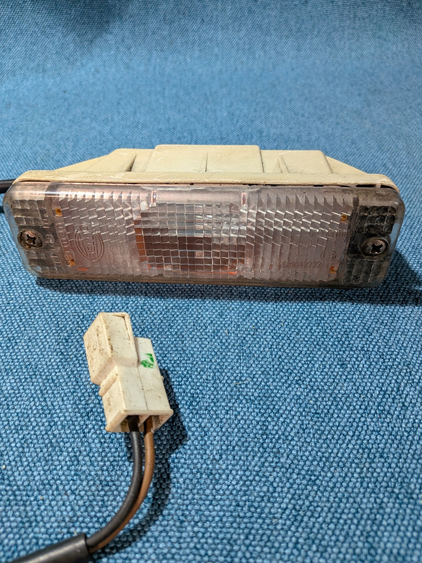 Blinker Weiß Hella Golf/Jetta/1/2/Caddy 14D 6R014772 Gebraucht A5