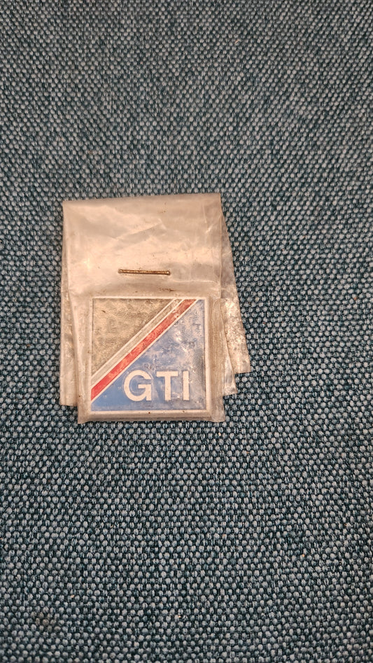 GTI Emblem Nardi F350V Golf/Jetta2 G60 Country Nos I8
