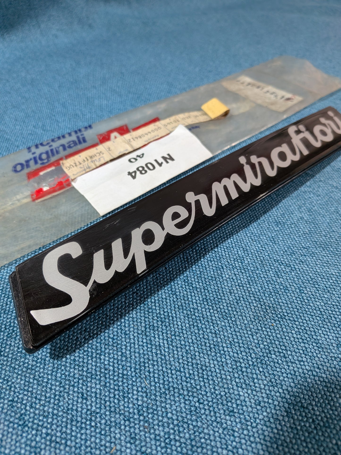 Schriftzug Emblem Hinten Supermirafiori Fiat 131 0004408612 NOS A15