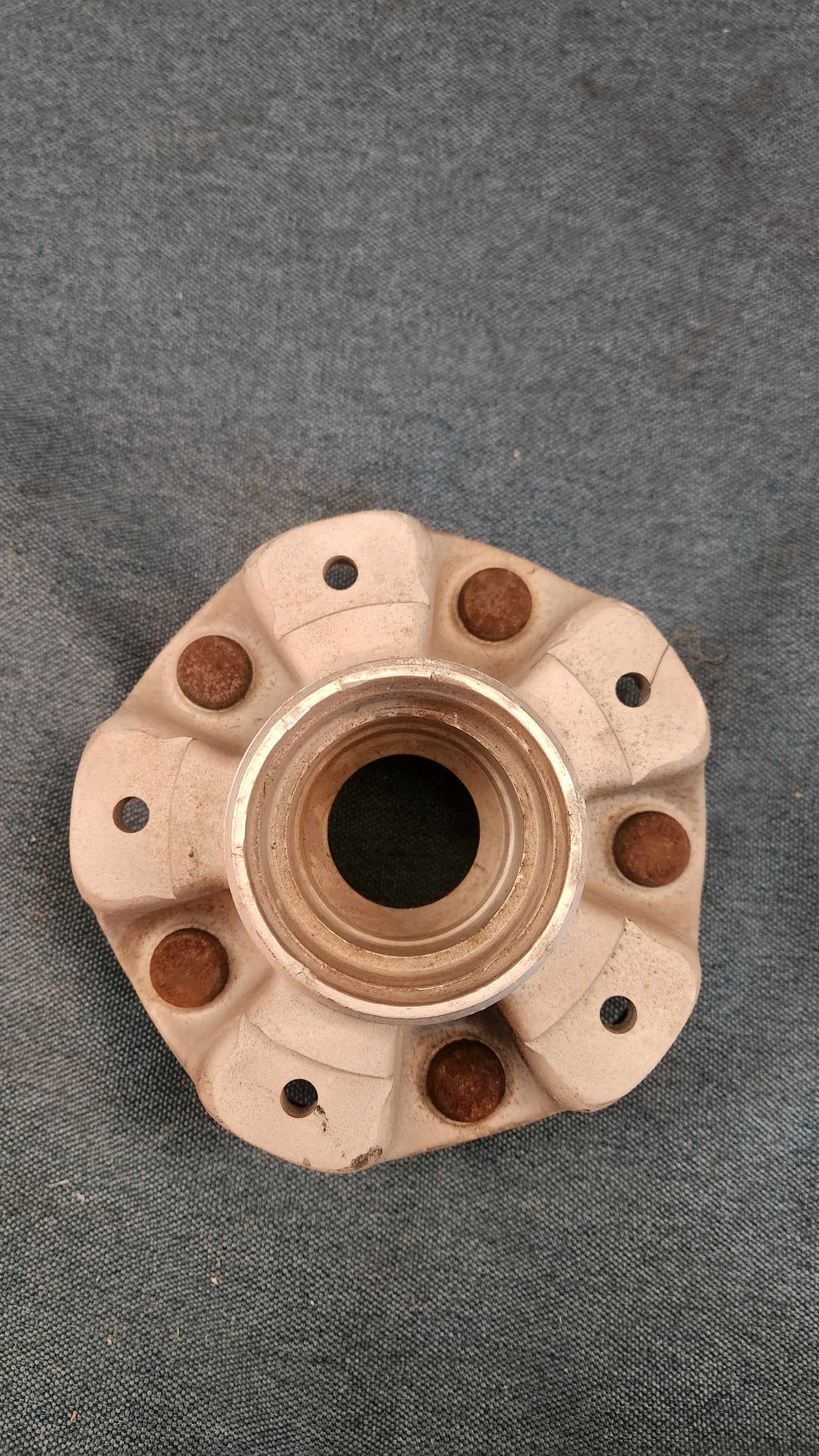 Porsche 911 Radnabe 9013416053R Nos E3