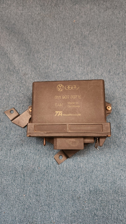 Engine Control Unit Golf 2 16V KR PL 811907397E Used M4