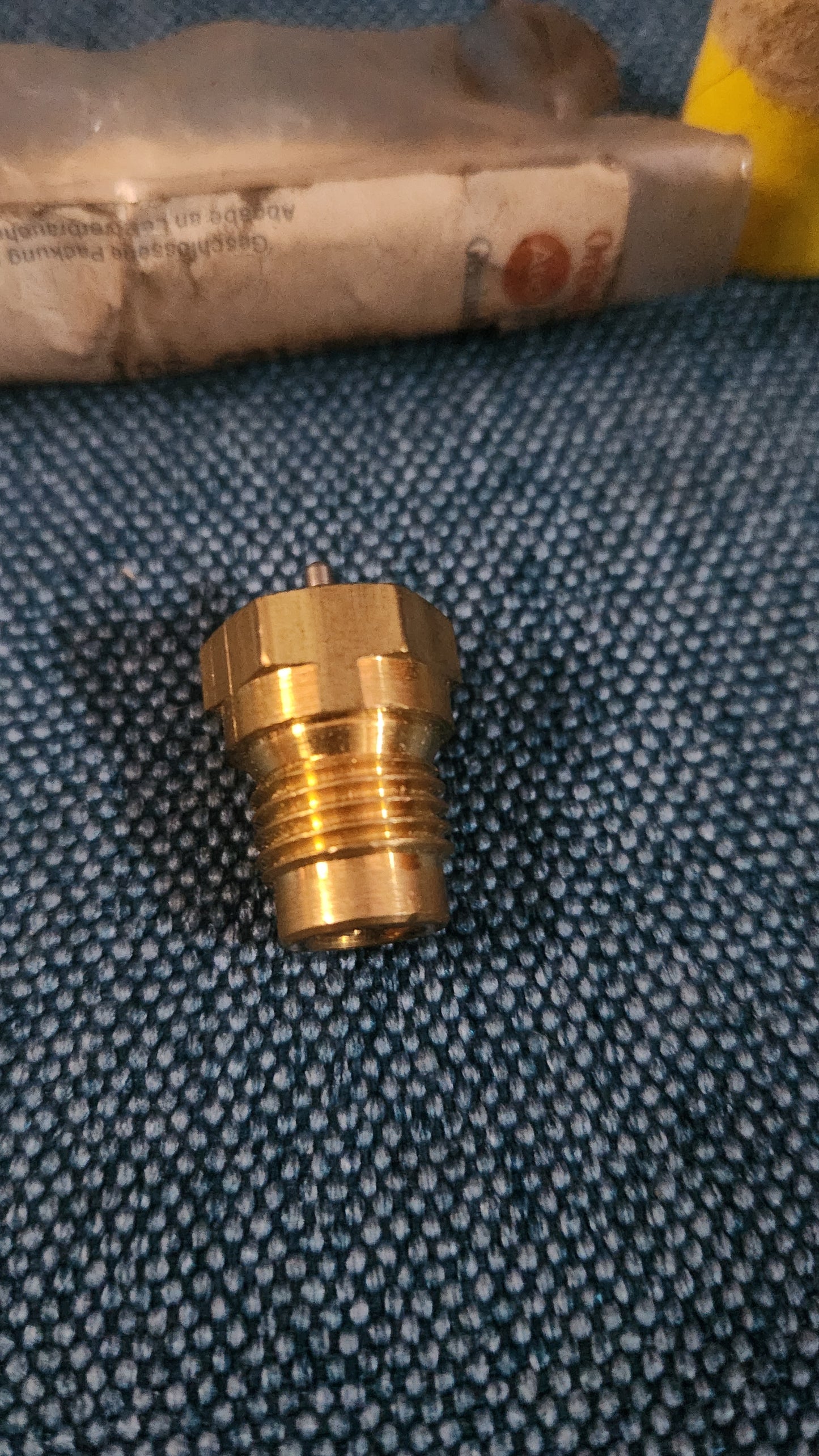 Schwimmernadelventil T2/T3 Bus/Käfer Solex/Pierburg 036129201 Nos M6