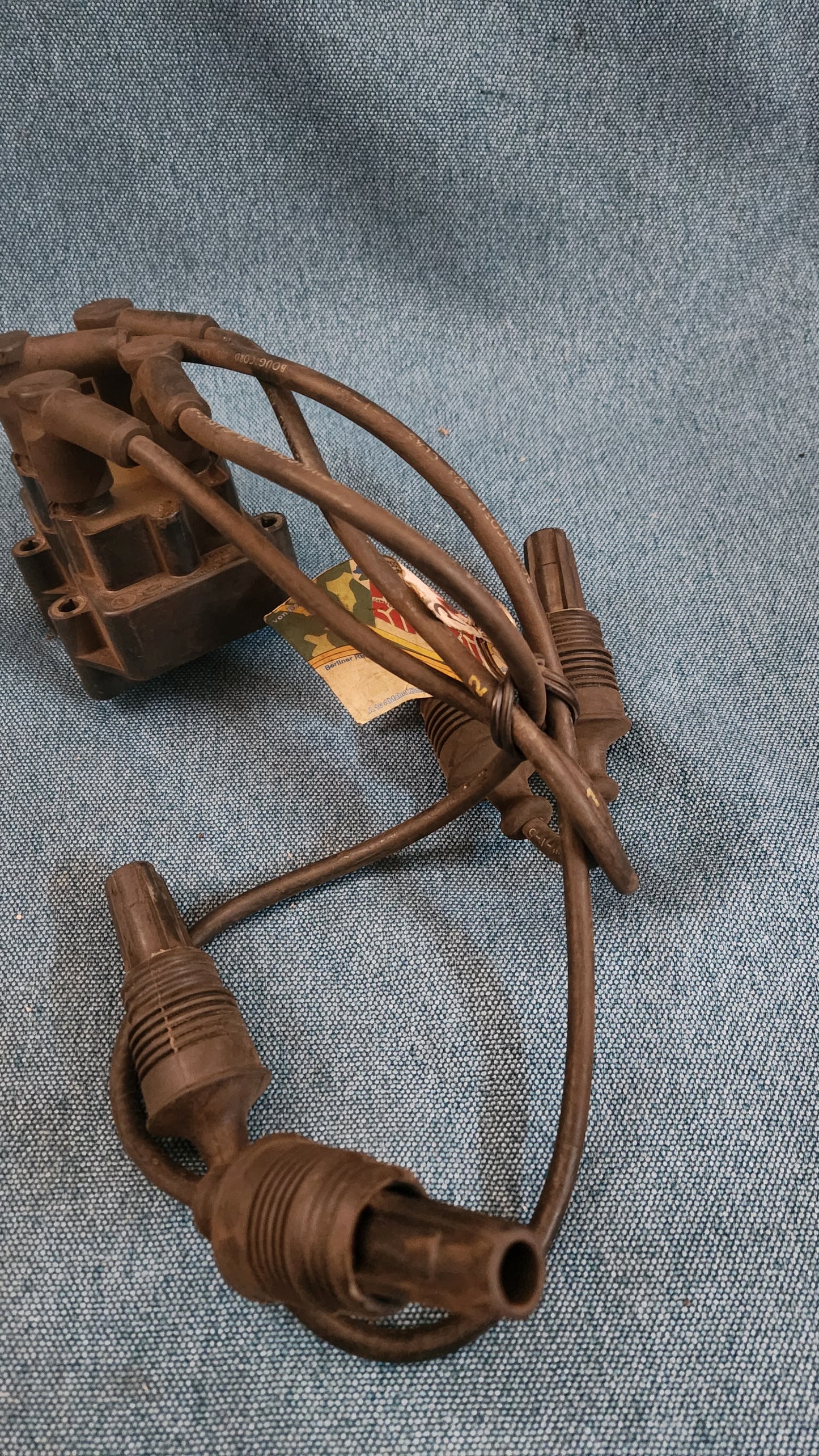 Zündspule mit Zündkabel Peugeot 106 96074054  Gebraucht N2