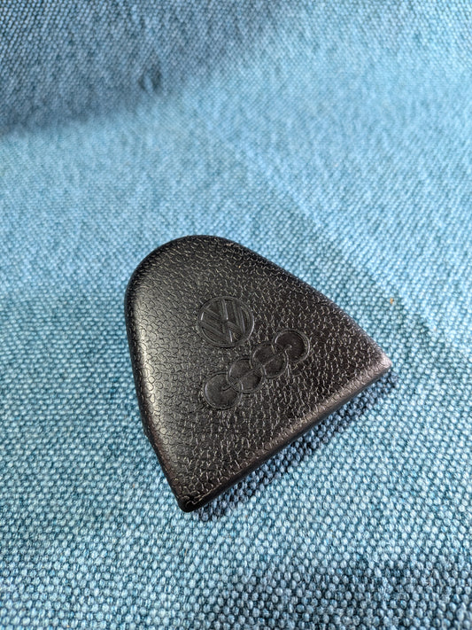 Abdeckung für Sicherheitsgurt Käfer/Porsche/911/912/914 111857719G NOS B17