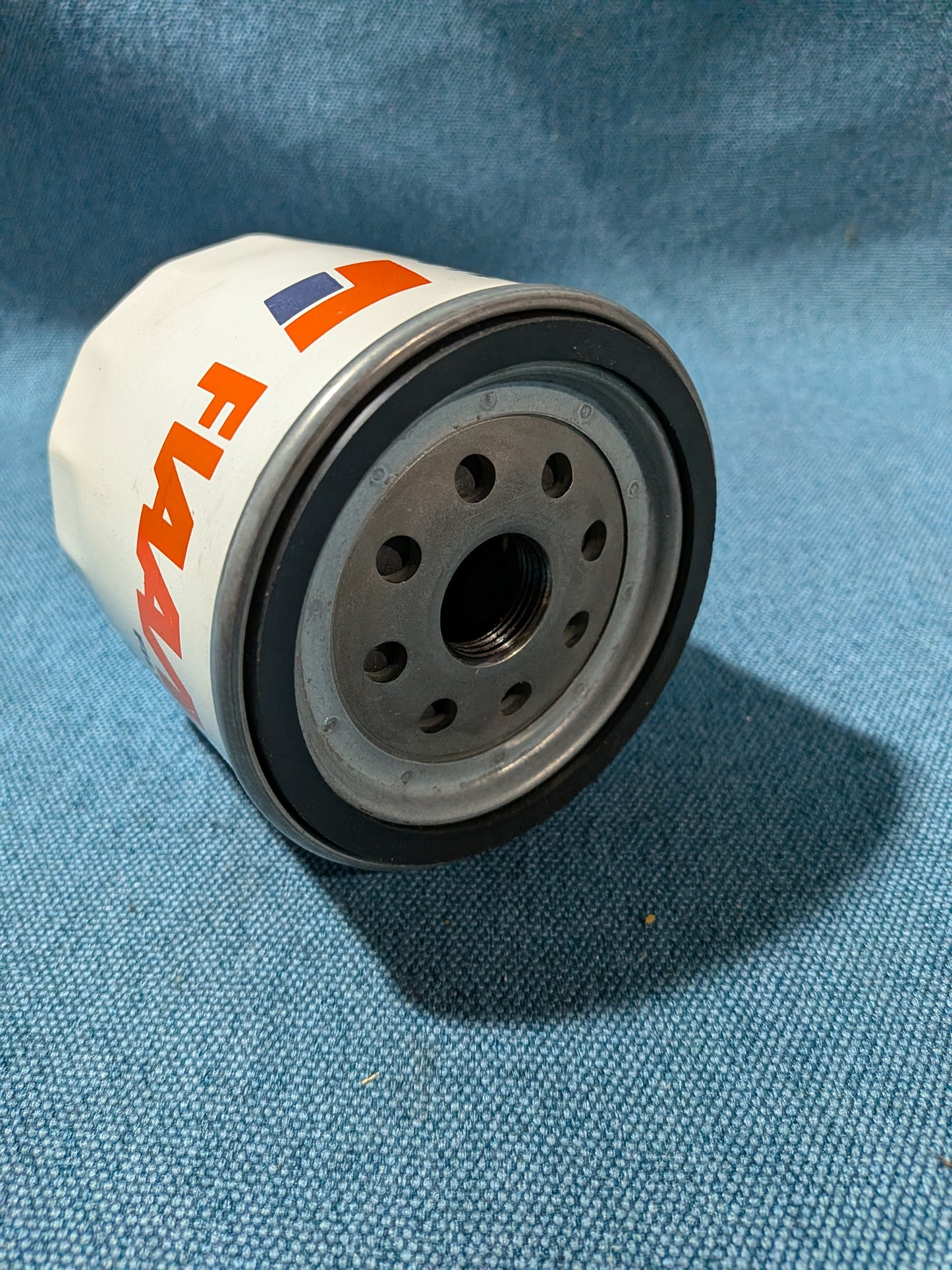 Oil filter FT5053A FIAAM Ford/Transit/Fiesta MK3/Focus 844F6714AIB NOS/New A26
