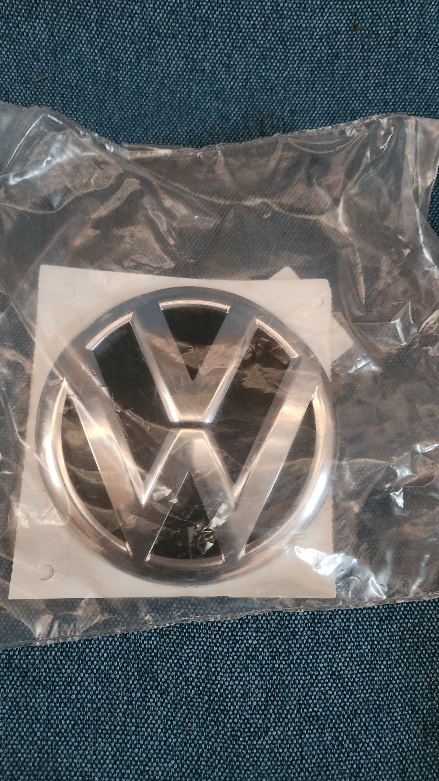 VW Emblem Chrome Tailgate Passat B6 3C/Golf Plus 5M0853630D Nos H4