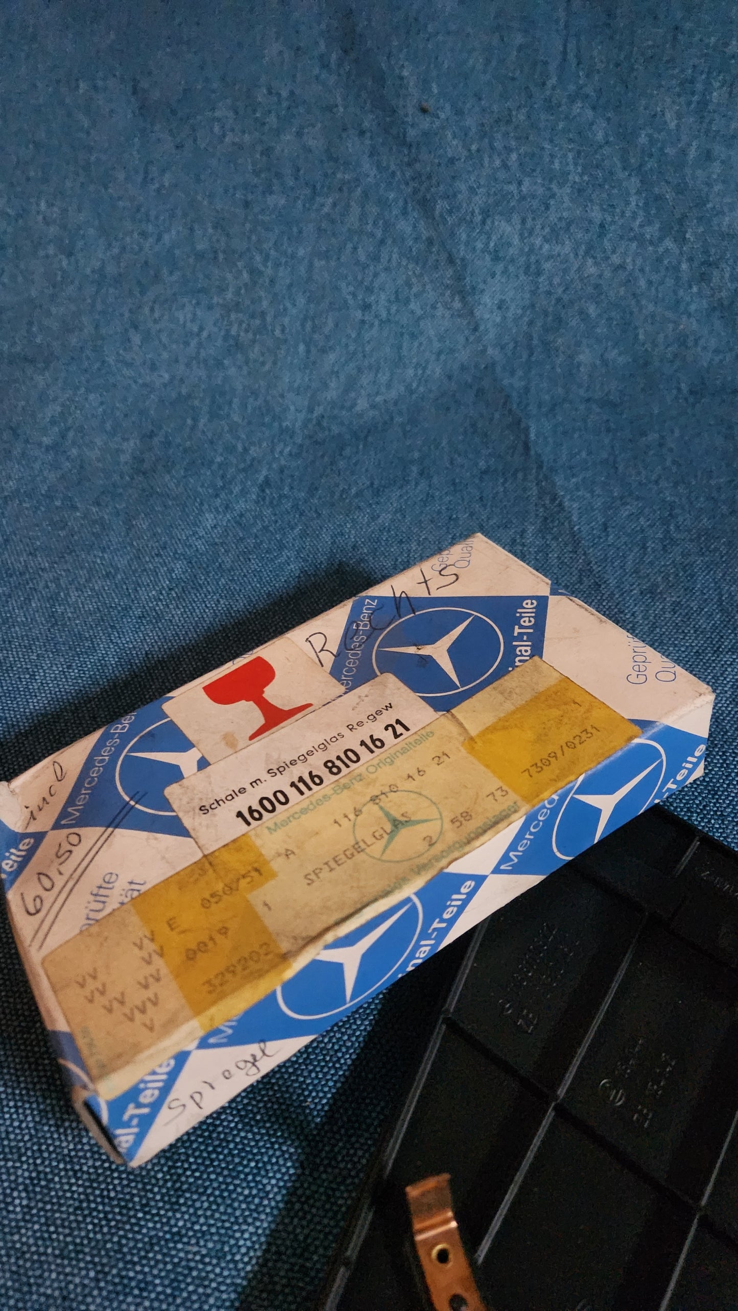 Mercedes R107 W114/115/116/123 Spiegelglas Spiegel 1168101621 Nos C6