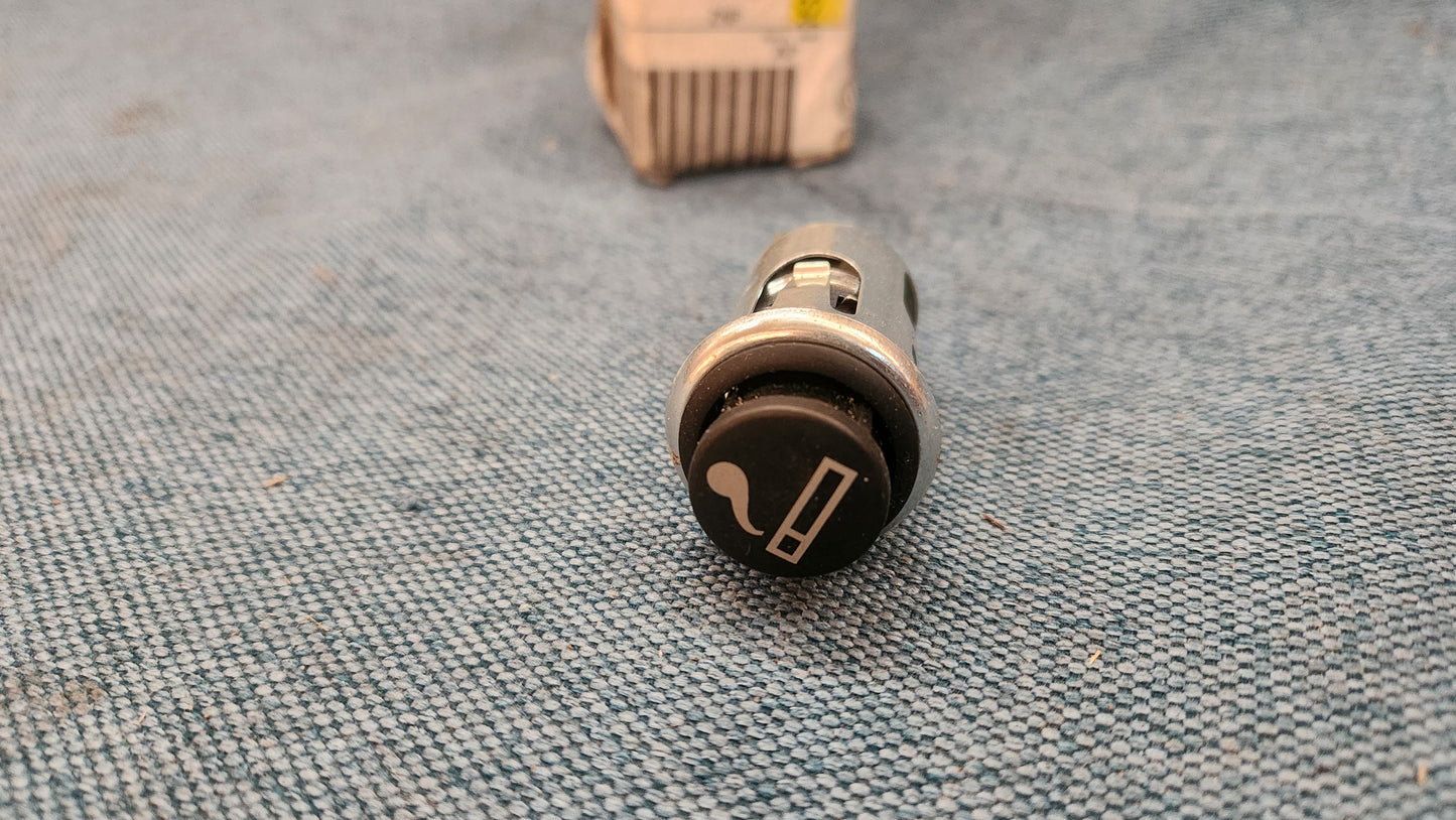 Zigarettenanzünder Audi 80 90 Coupe Cabrio B3 B4 893919305 Nos A3