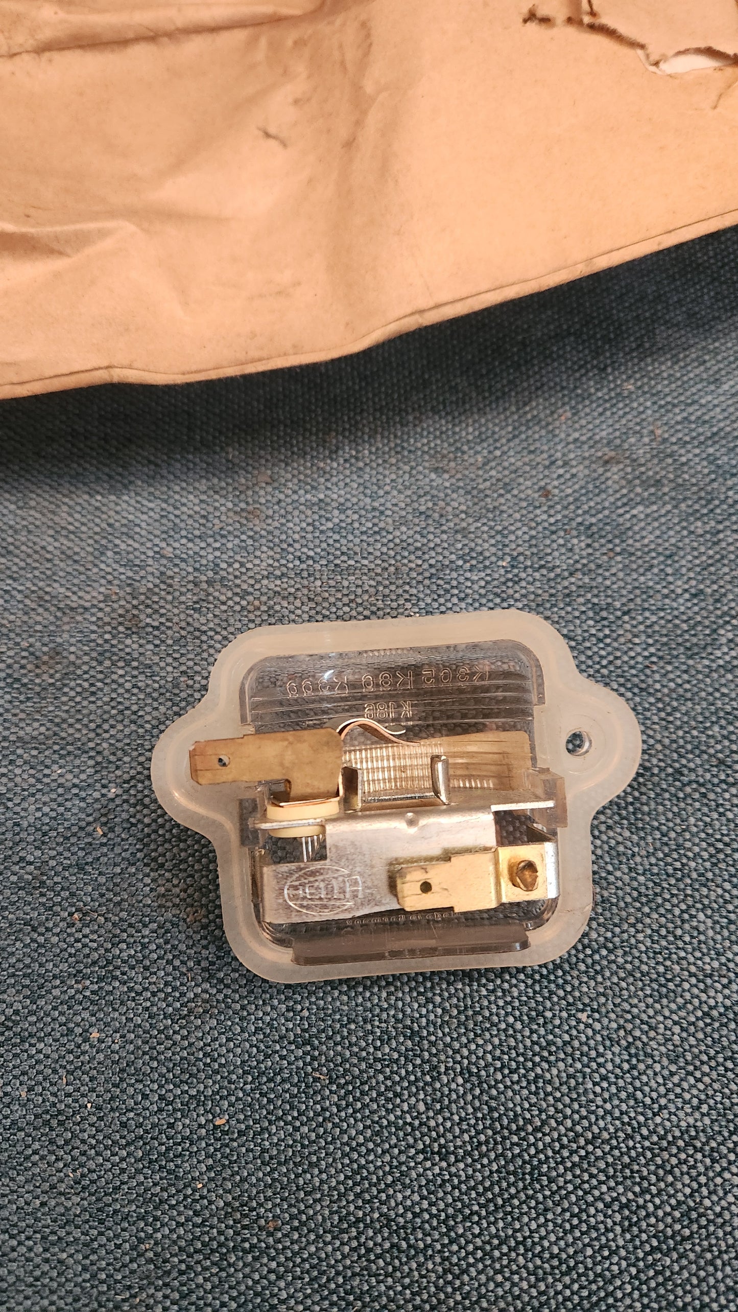 Porsche 911 Kofferraumleuchte 90163220101 Nos E7