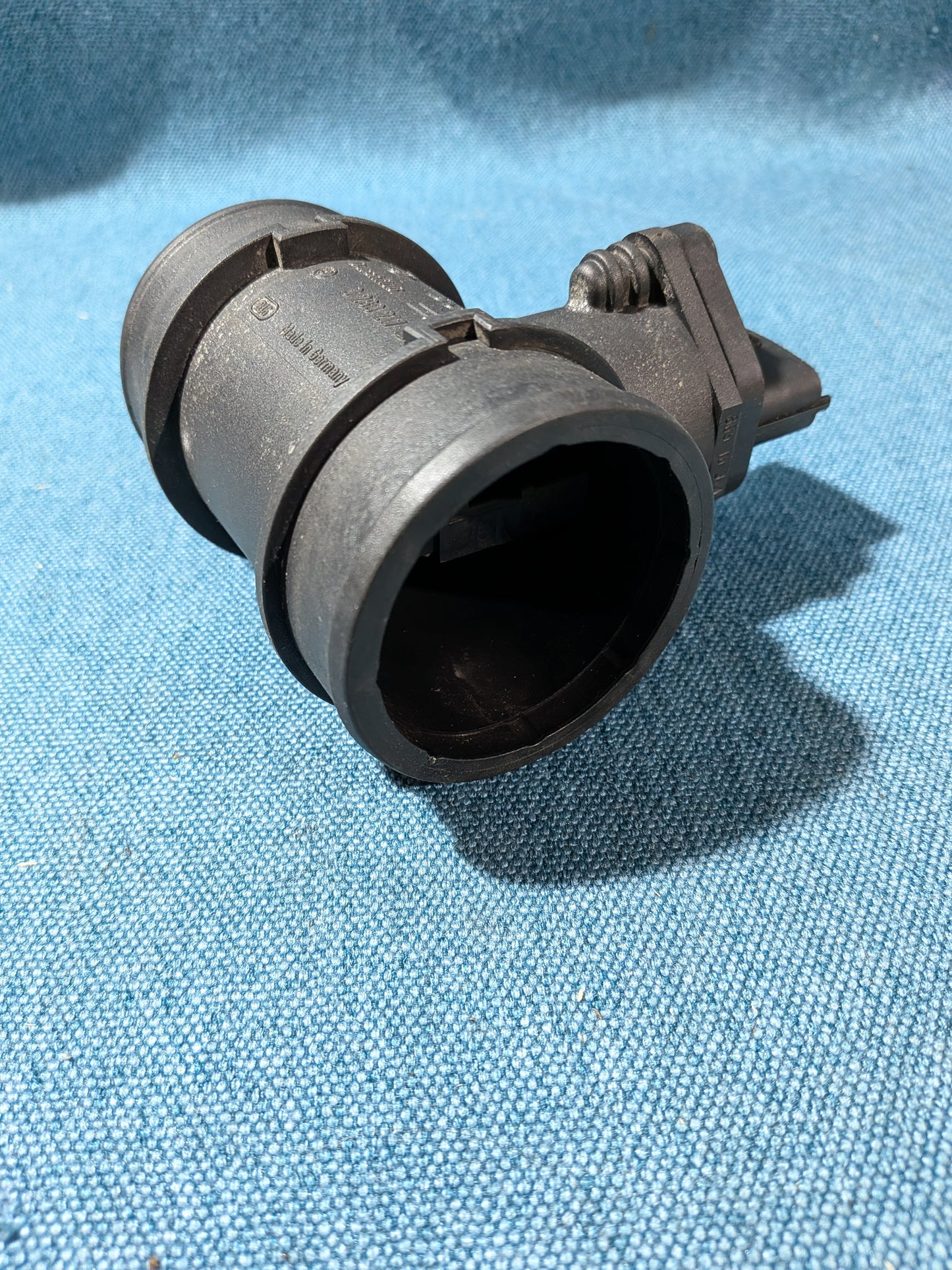 Mass Air Flow Sensor (MAF) Bosch 0280217123 Opel/Astra/F/G/Corsa B 90529673 Used A27