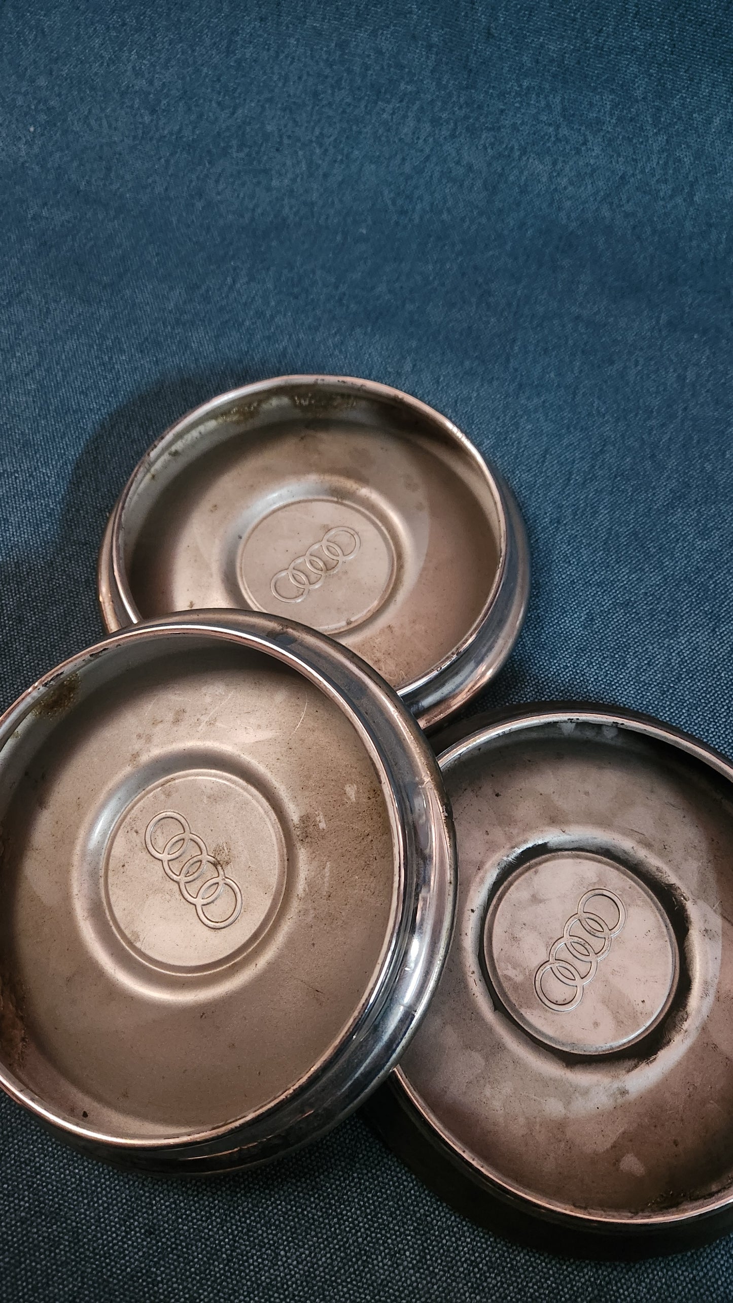 3x Radkappen Audi 80 B1/B2 Typ 80/81/85 Chrom Gebraucht D6