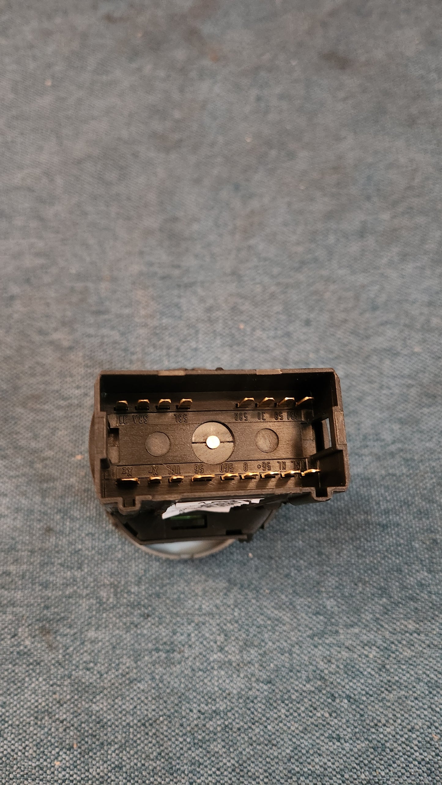 Passat 3B/BG Golf 4 Lichtschalter 3B0941531B Gebraucht D8