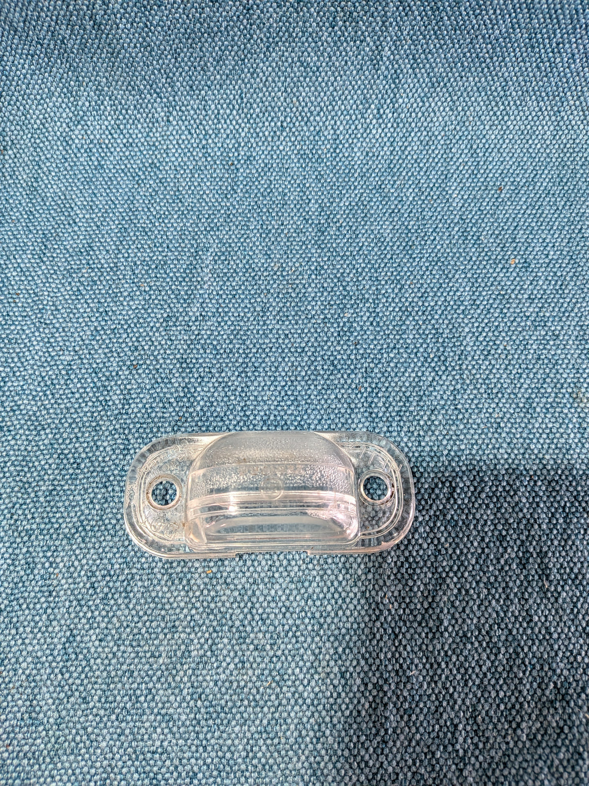 Hella 22810R4 license plate light lens Golf/Jetta/1/2/Audi 80/90/B3/A6 C5 443943021A Used E12