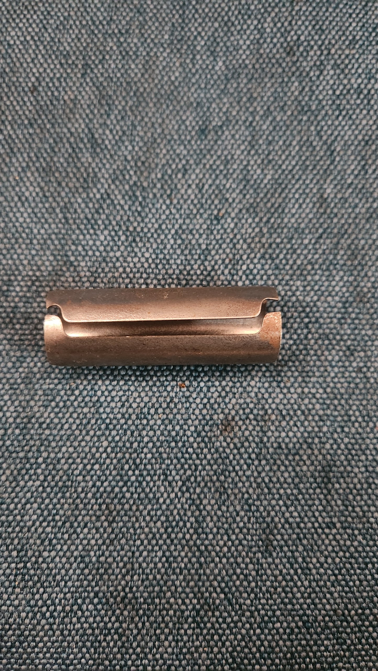 Mittelhülse Vorderachse Golf/Jetta2 191407190A Nos G9/L5