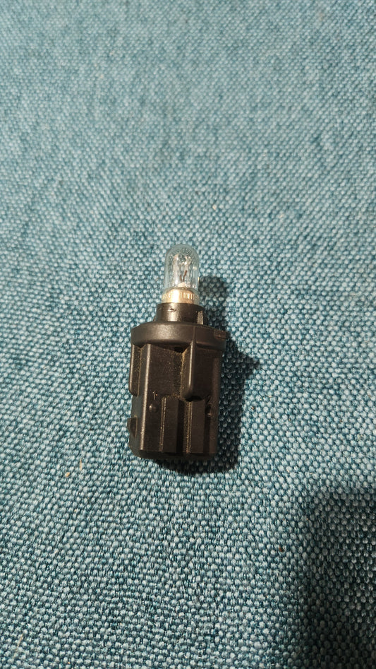 Lampenfassung Scheinwerfer für Standlicht Golf/Jetta/Scirocco/2/Polo 86C/LT1/Caddy 14D/T4 Bus 191941669A Gebraucht A14