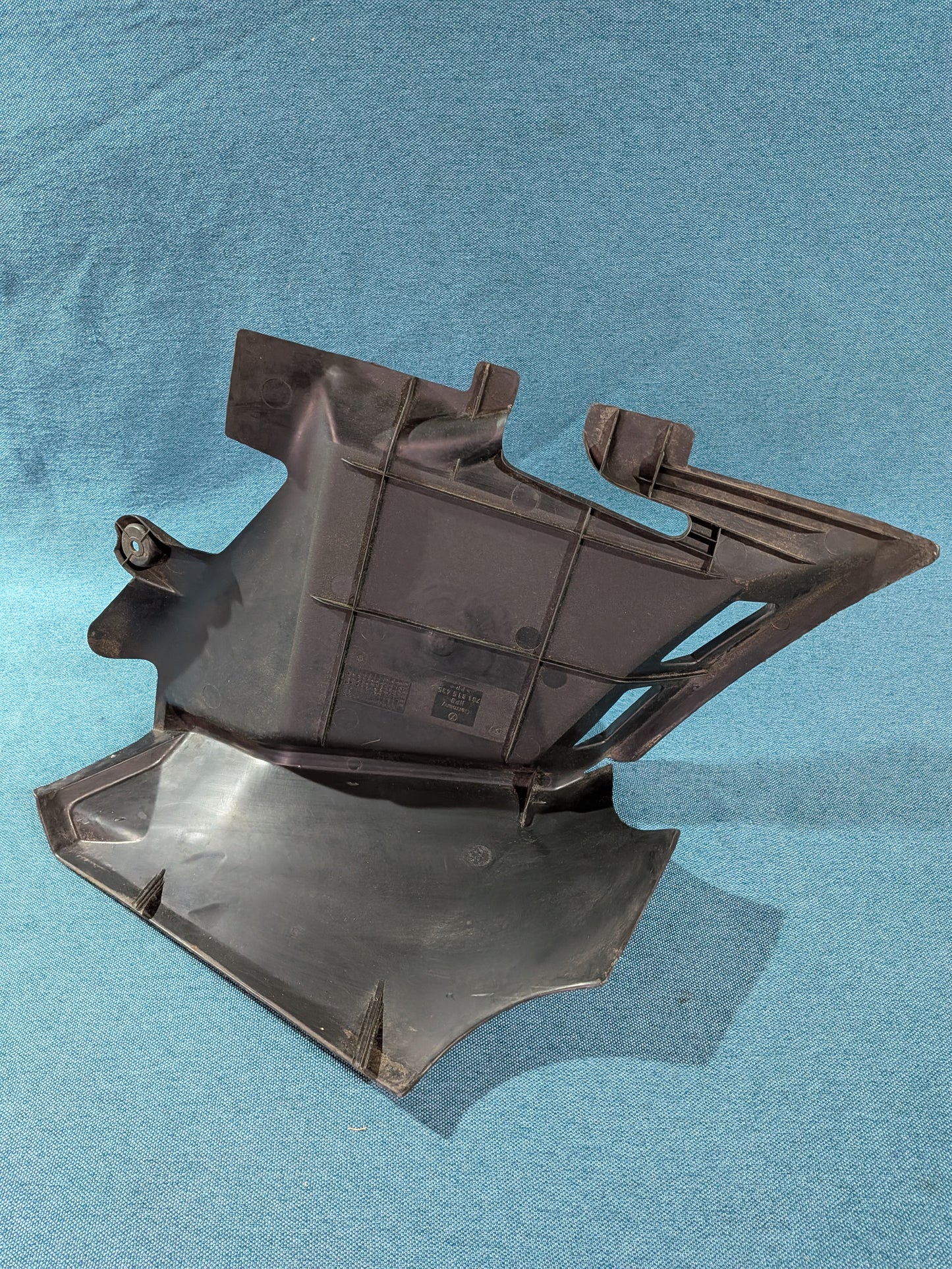 Batterie Abdeckung T4 Bus 701915435C Gebraucht A20