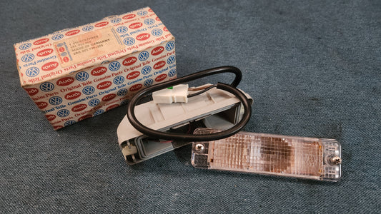 Blinker Weiß Golf 1/2 Jetta 1/2 Caddy 14D Polo 1 Audi 50 191953055 Nos F5